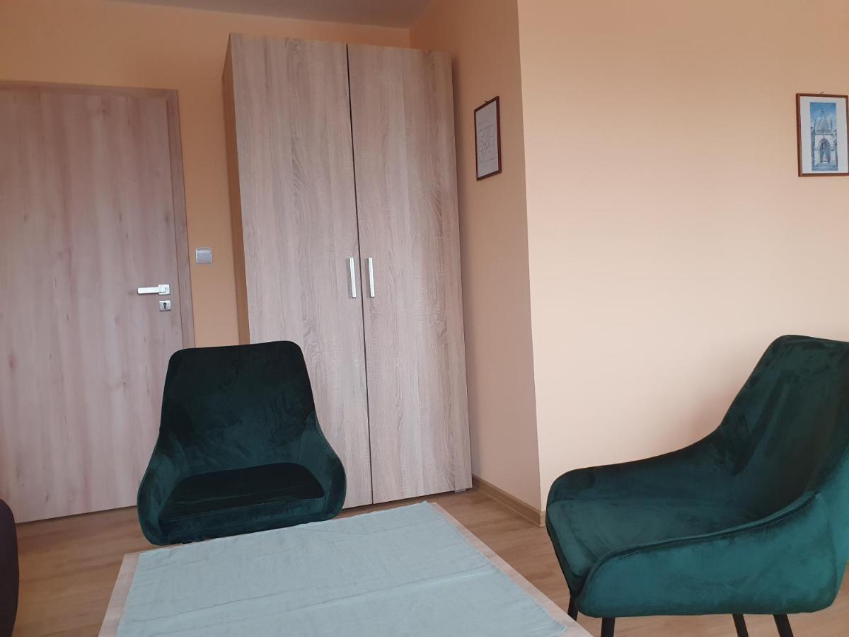 Pension Zeleny Strom Mikulov Kültér fotó